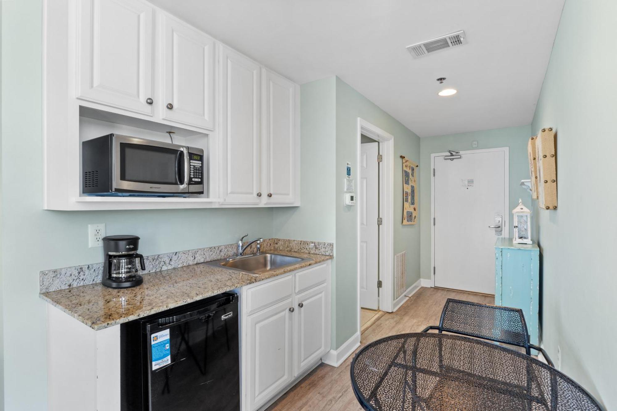 Splash Beach Resort By Panhandle Getaways Panama City Beach Room photo